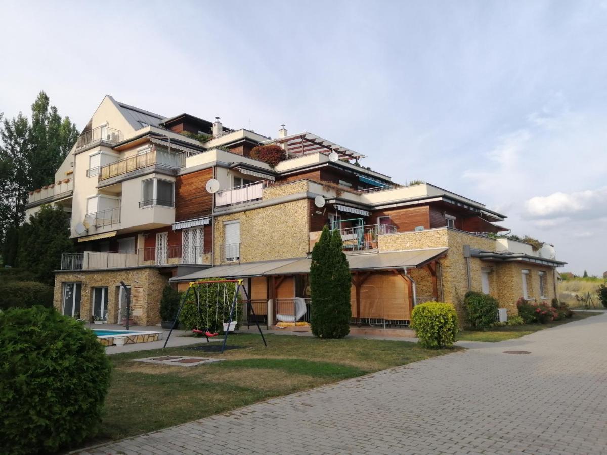Wildflower Apartment Balatonfüred Eksteriør billede